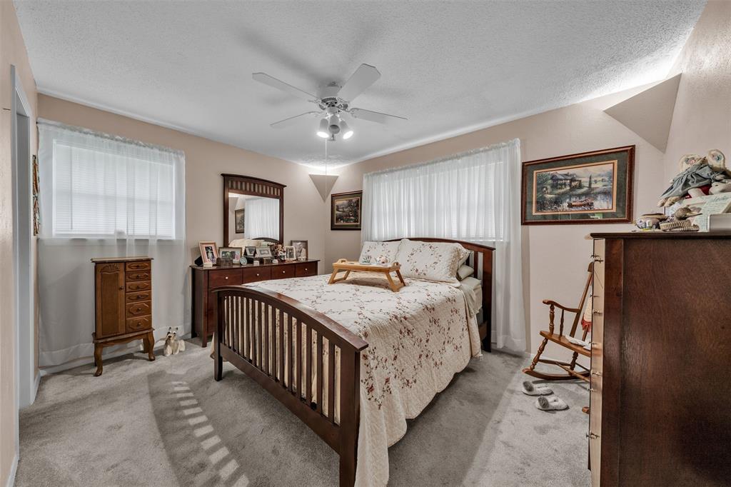 19 Page Street Hurst, TX 76053 - Photo 21 of 39