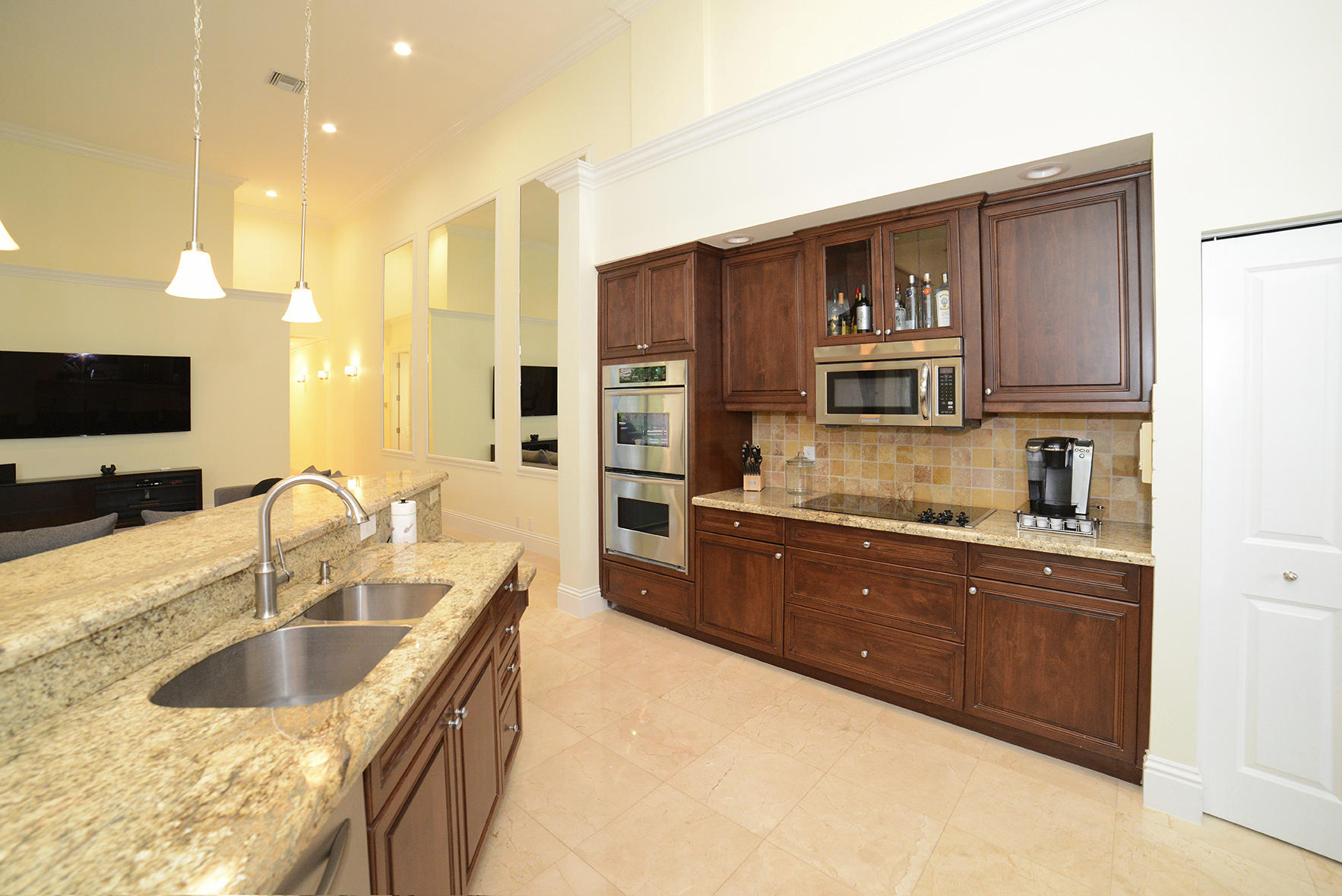 6185 Northwest 24th Way Boca Raton, FL 33496 - Photo 11 of 25 Kitchen