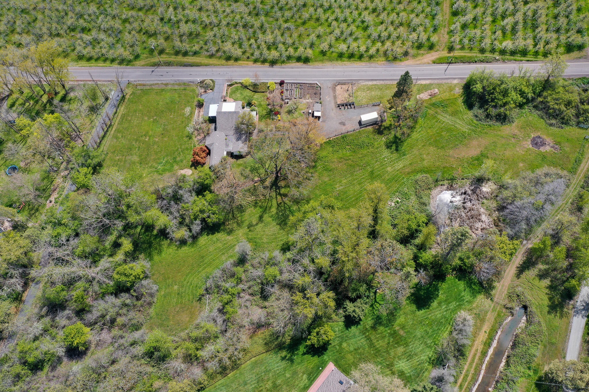 5510 Adams Road Talent, OR 97540 - Photo 51 of 59 DJI_0827