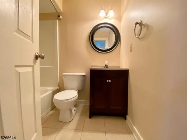 $1,500 | 43 Vail Road, Blairstown, NJ 07825