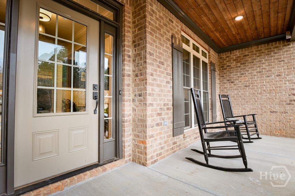 1858 Boulder Ridge Lane Bishop, GA 30621 - Photo 4 of 65