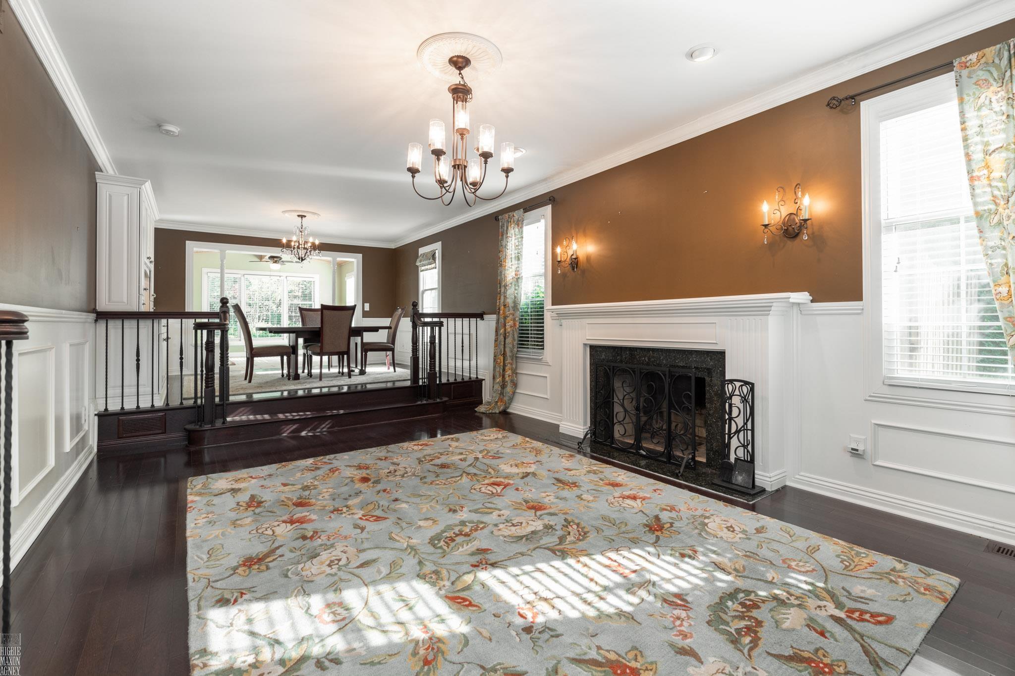 592 Thorntree Road Grosse Pointe Woods, MI 48236 - Photo 10 of 53