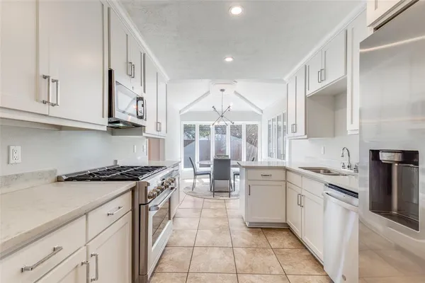 $1,050,000 | 4230 Royal Ridge Drive, Dallas, TX 75229