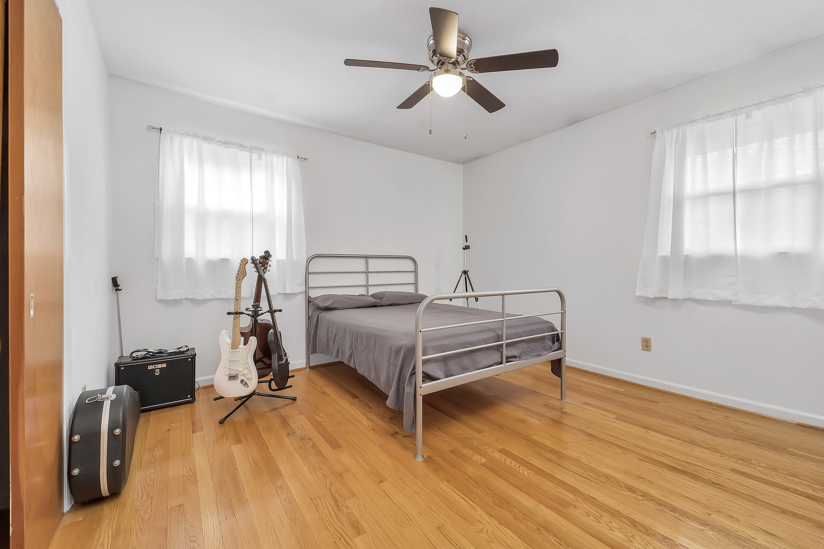 5717 Castle Rock Road Roanoke, VA 24018 - Photo 13 of 31 12_5717_Castle_Rock_Rd12_mls