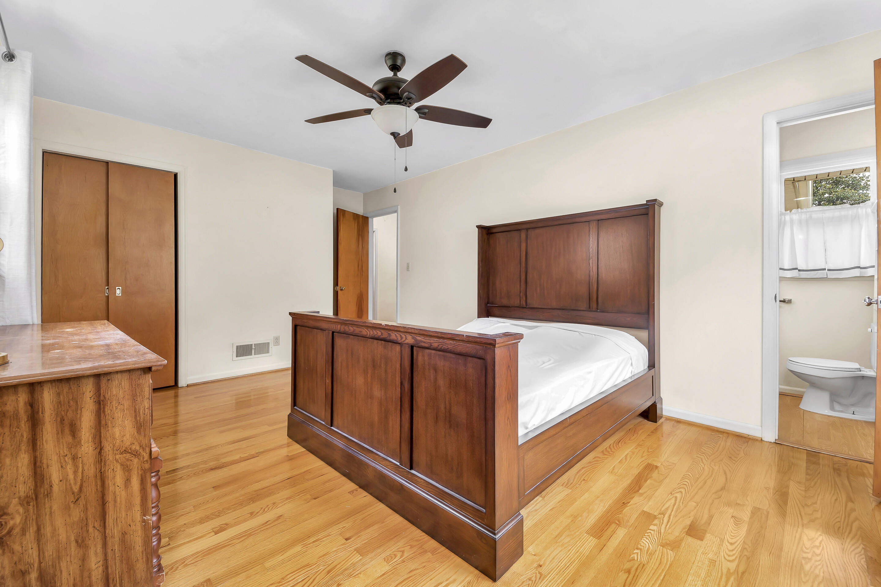 5717 Castle Rock Road Roanoke, VA 24018 - Photo 17 of 31 18_5717_Castle_Rock_Rd18_mls