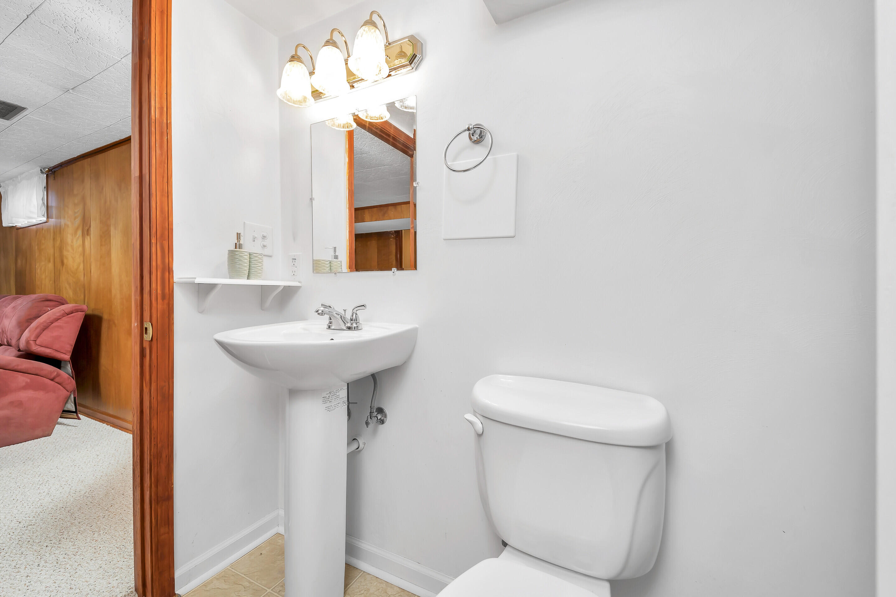 5717 Castle Rock Road Roanoke, VA 24018 - Photo 23 of 31 24_5717_Castle_Rock_Rd24_mls