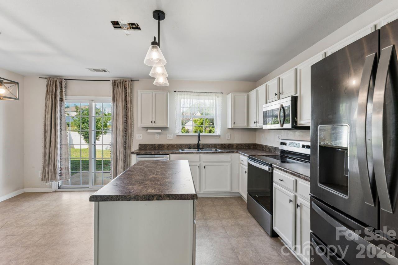 129 Quail Springs Road Statesville, NC 28677 - Photo 7 of 30