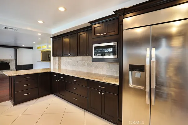 $6,995 | 18962 Crimson Circle, Huntington Beach, CA 92646