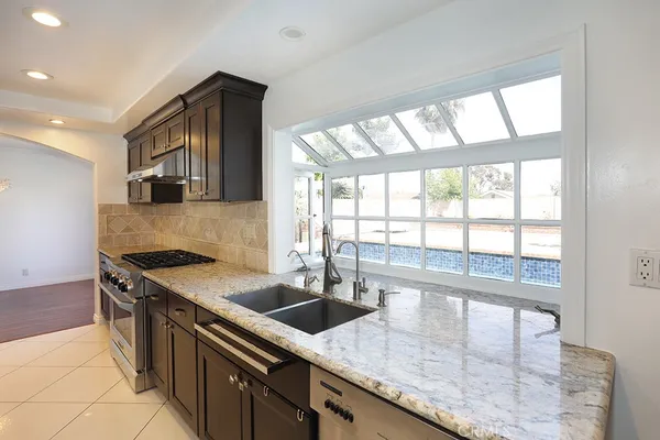$6,995 | 18962 Crimson Circle, Huntington Beach, CA 92646