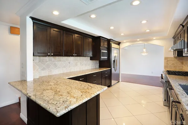 $6,995 | 18962 Crimson Circle, Huntington Beach, CA 92646