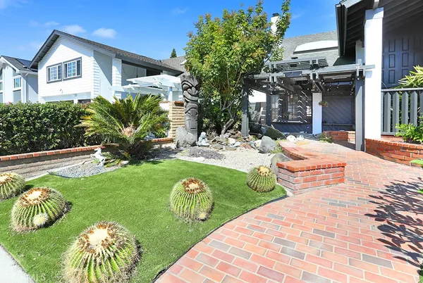 $6,995 | 18962 Crimson Circle, Huntington Beach, CA 92646
