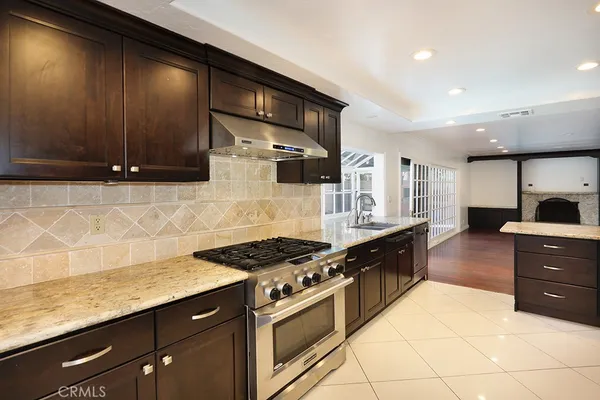$6,995 | 18962 Crimson Circle, Huntington Beach, CA 92646