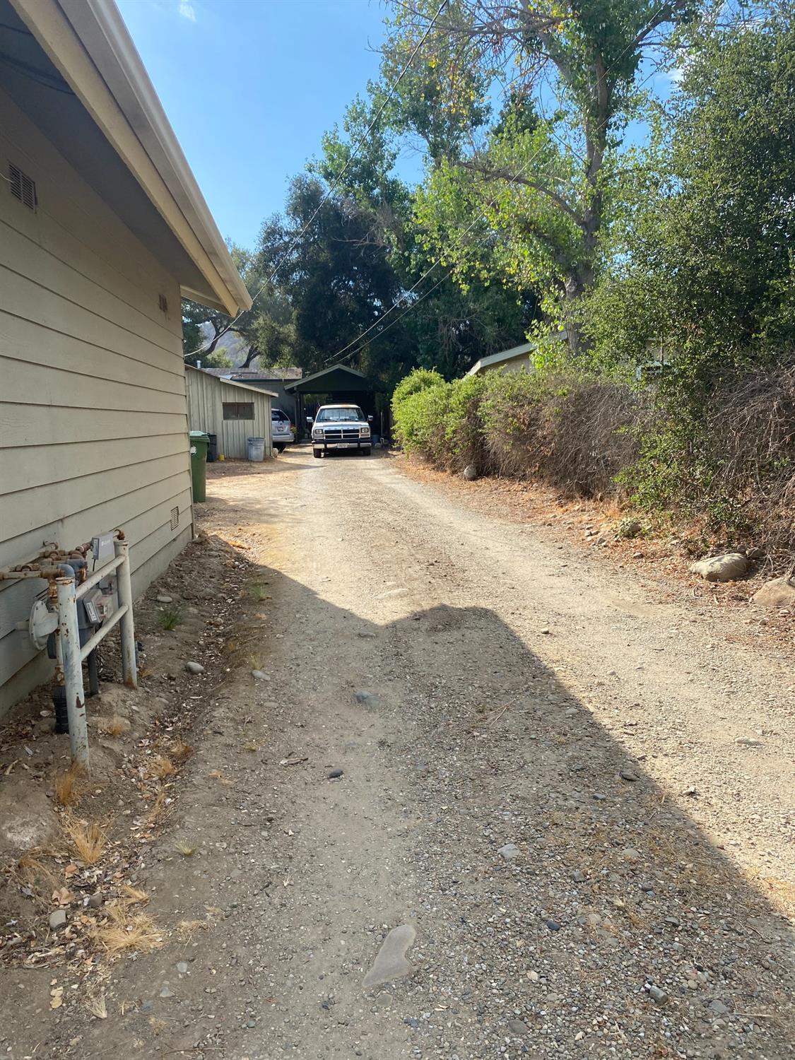535 Riverside Road, Unit 537 Oak View, CA 93022 - Photo 5 of 22 a view of outdoor space and yard