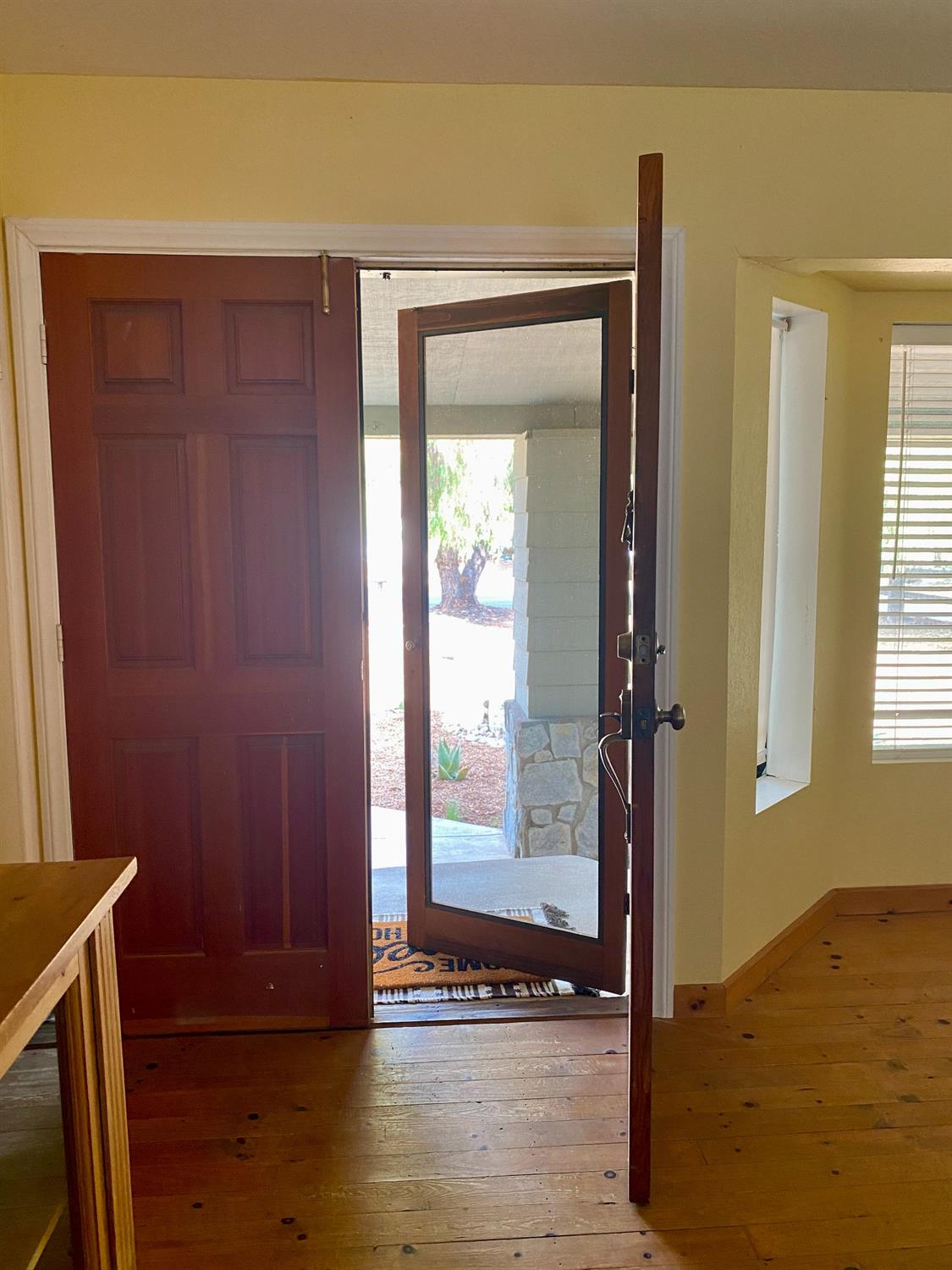 535 Riverside Road, Unit 537 Oak View, CA 93022 - Photo 6 of 22 a view of front door with wooden floor