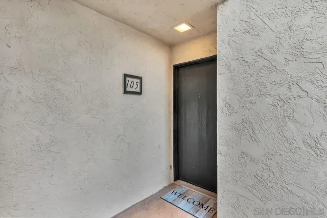 $335,000 | 450 West Vermont Avenue, Escondido, CA 92025