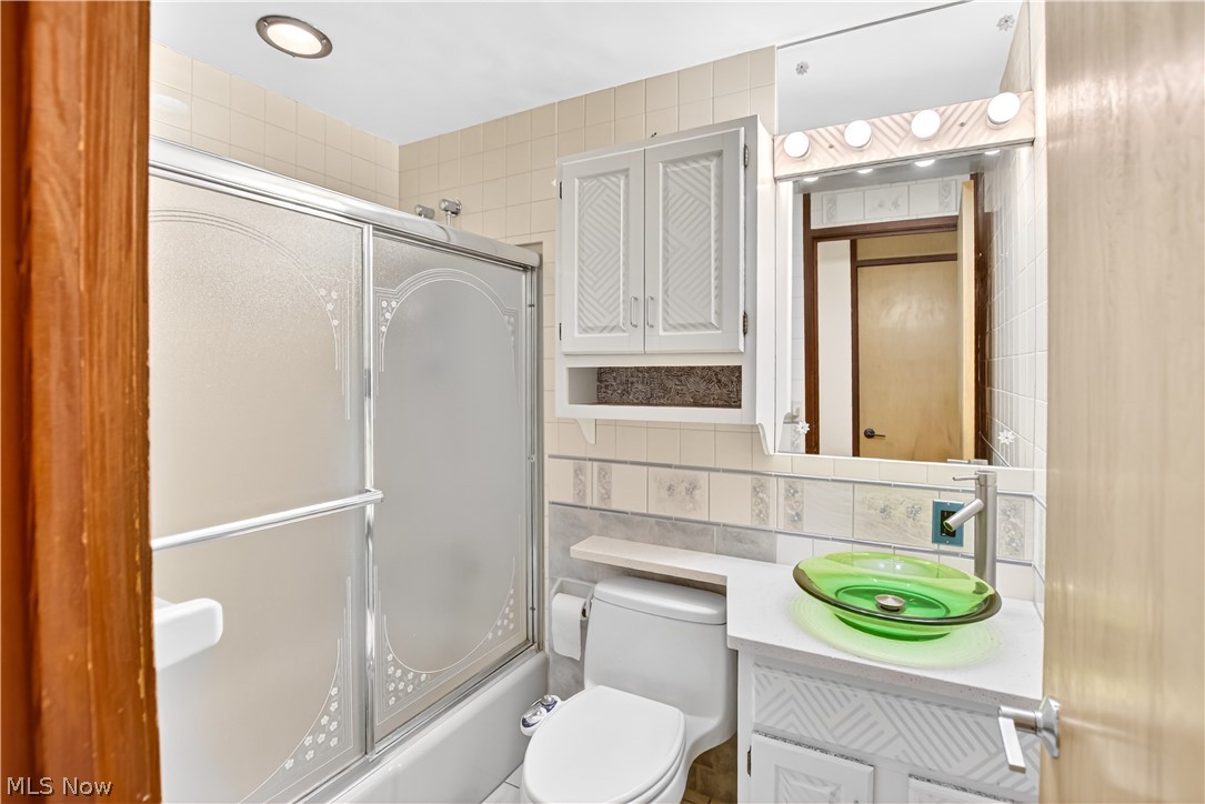 4524 Conestoga Trail Akron, OH 44321 - Photo 21 of 35