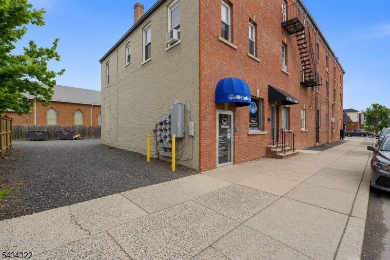 13 Wall Street, Unit 1 Raritan, NJ 08869 - Photo 21 of 25