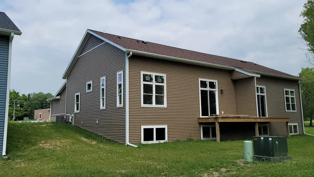 $374,900 | 307 Edenview, Eden, WI 53019