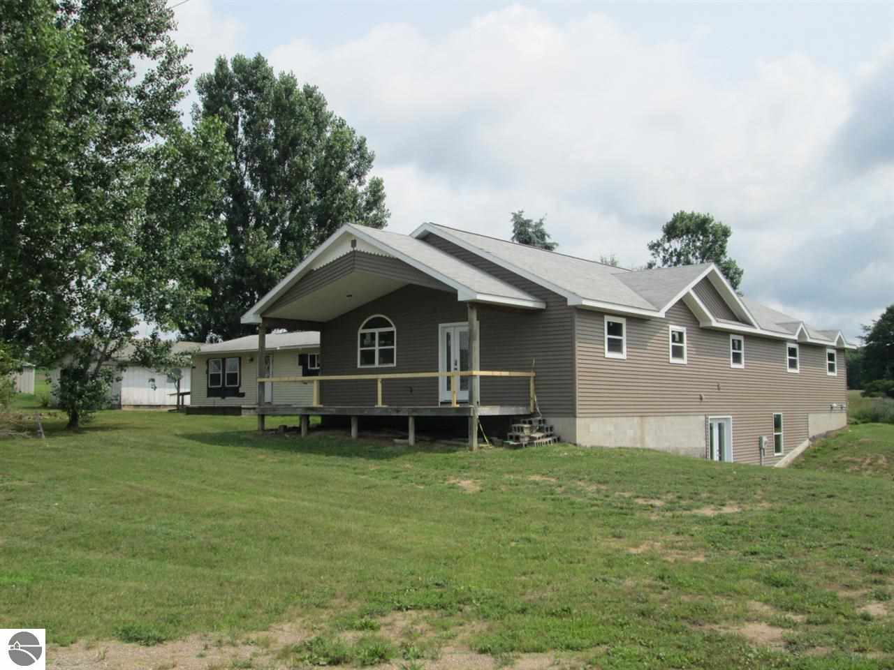 10519 Puffer Road Southwest Fife Lake, MI 49633 - Photo 1 of 35 1789673.JPG