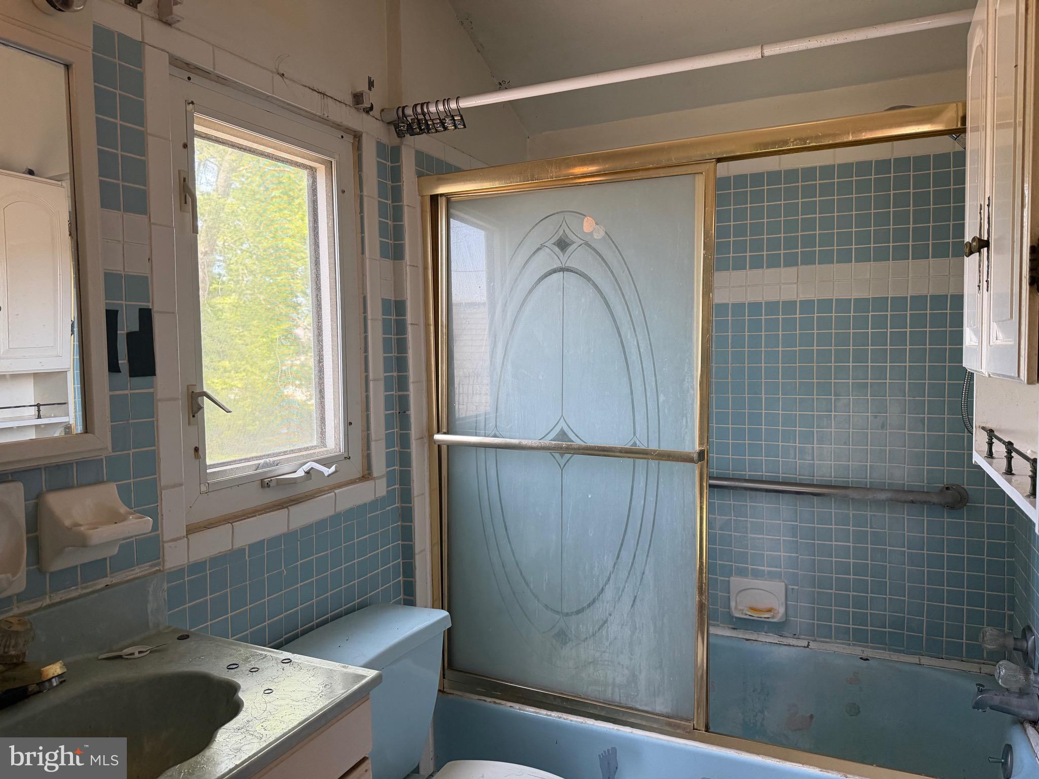 27 Langdon Road Burlington, NJ 08016 - Photo 13 of 19 Gallery Image 13