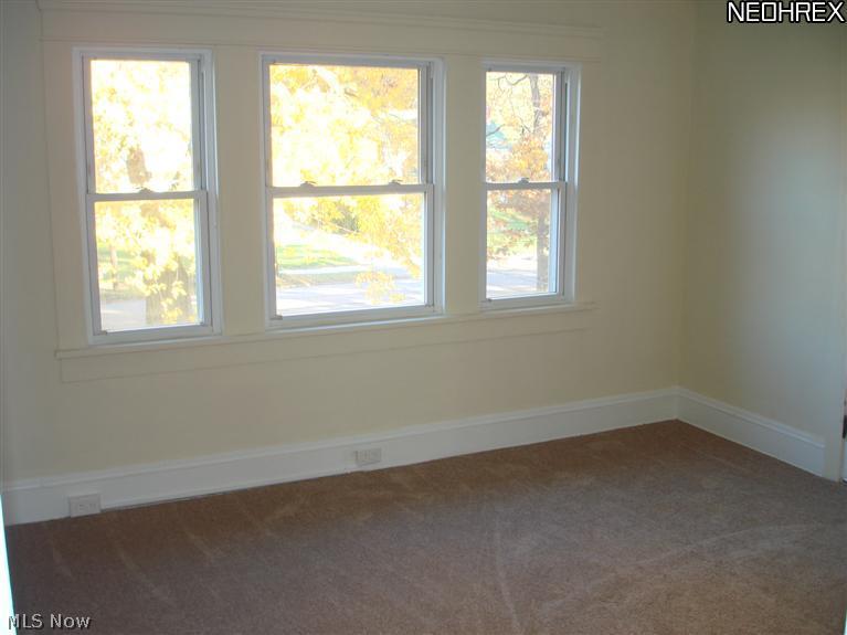 1674 Sunview Road Lyndhurst, OH 44124 - Photo 14 of 23 Master bedroom, new paint, new carpet, newer windows, across from bathroom