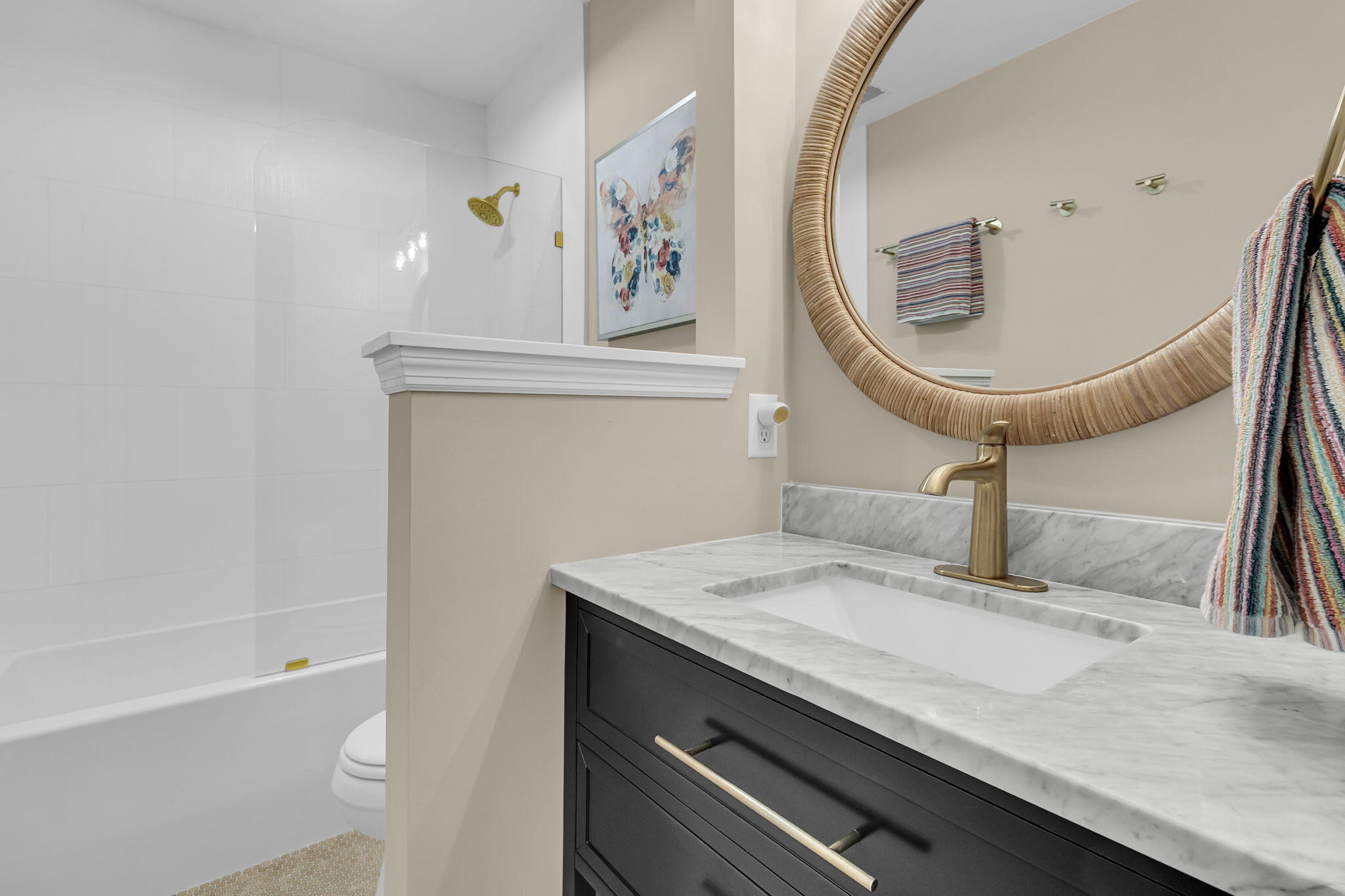 3445 Attley Street Mount Pleasant, SC 29466 - Photo 20 of 54 2nd floor bathroom