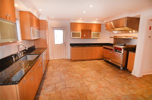 5 Calvin Street Ayer, MA 01432 - Photo 8 of 28 Gallery Image 8