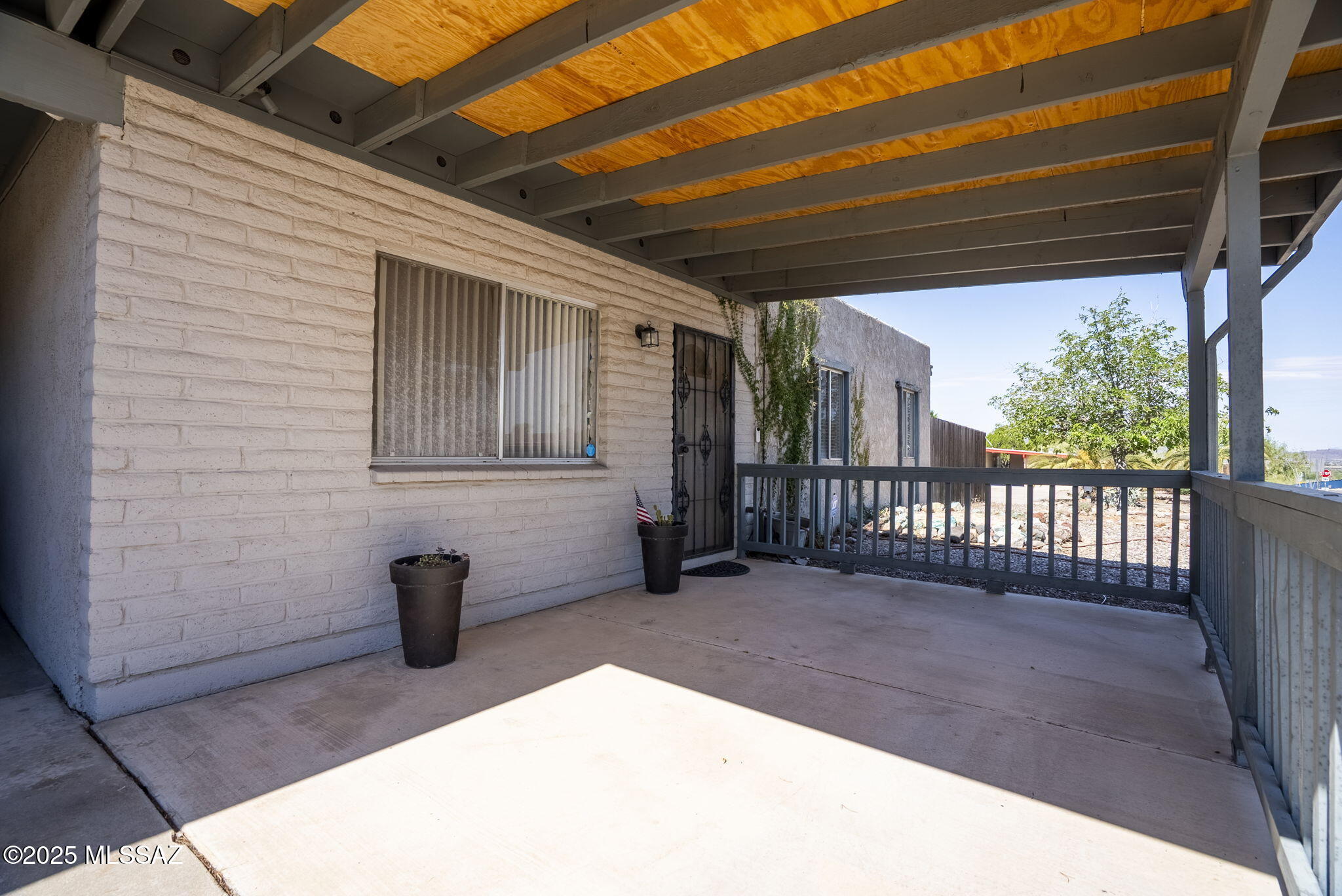 4119 West Massingale Road Tucson, AZ 85741 - Photo 4 of 27 Gallery Image 4