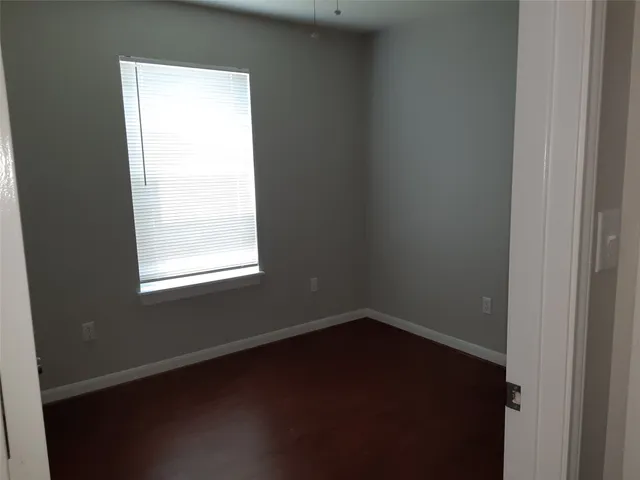 $1 | 134 South Bend Court, Unit B, Willis, TX 77378