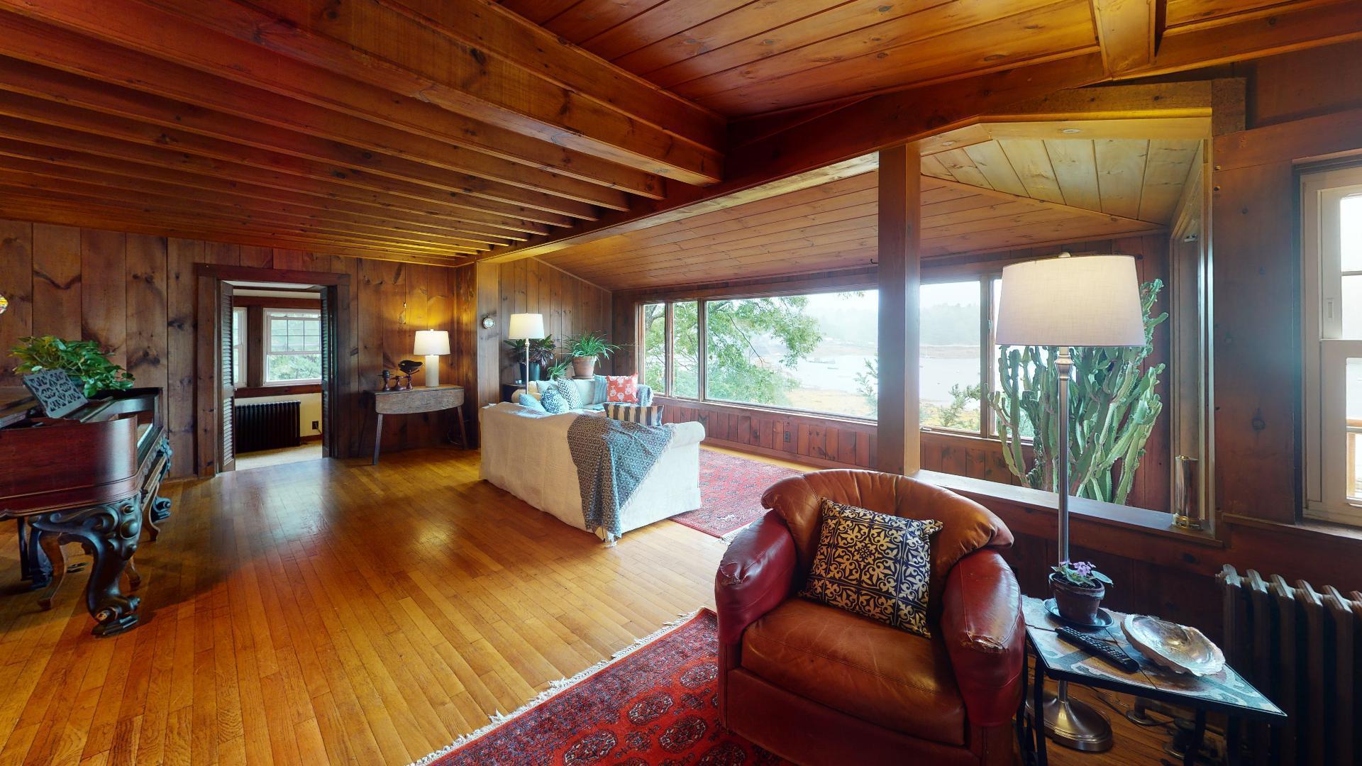 96 Murray Hill Road East Boothbay, ME 04544 - Photo 13 of 49 Living Room