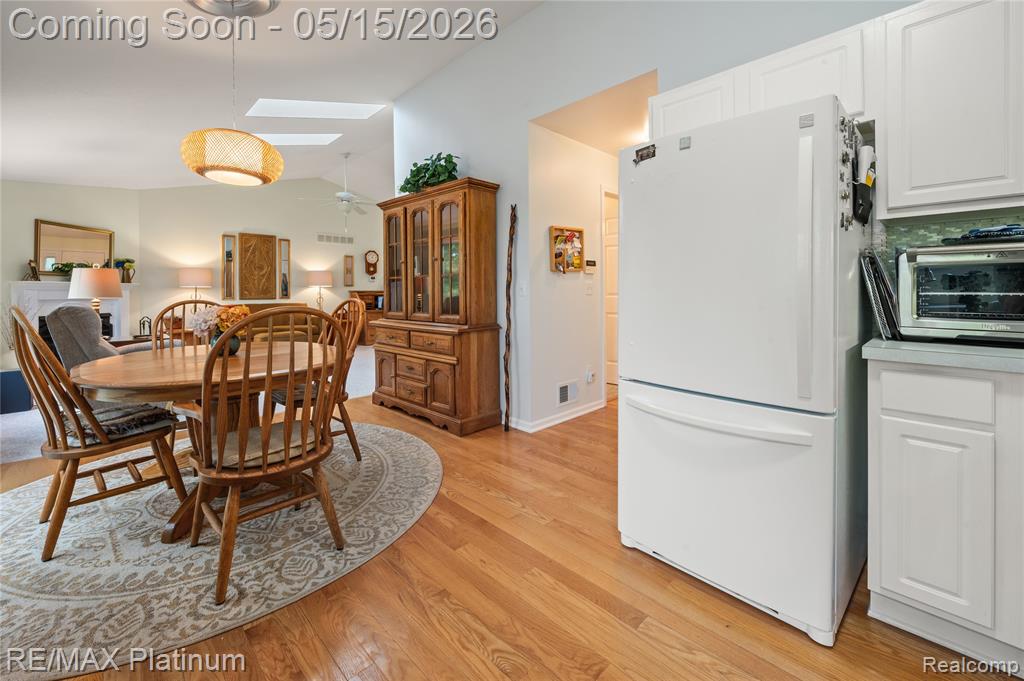 1270 Crystal Pointe Circle Fenton, MI 48430 - Photo 12 of 42