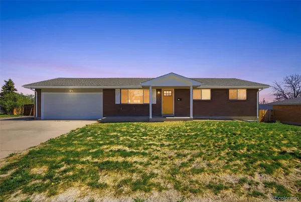 $490,000 | 425 Starlight Road, Thornton, CO 80260