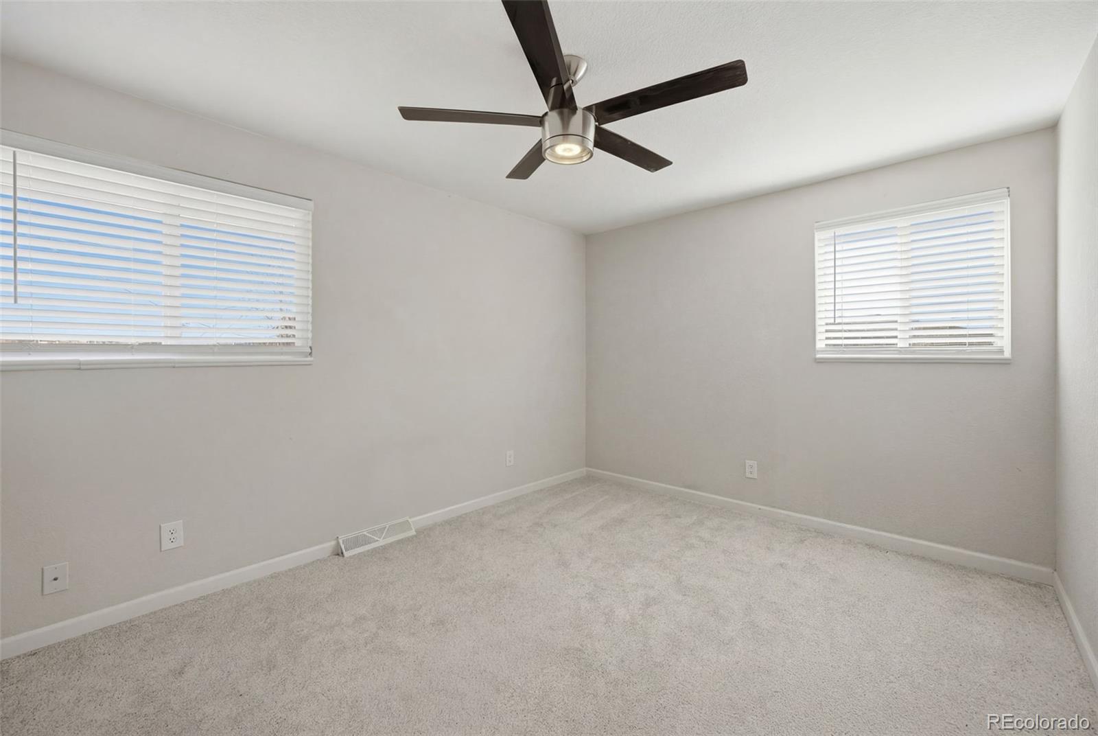 425 Starlight Road Thornton, CO 80260 - Photo 11 of 31