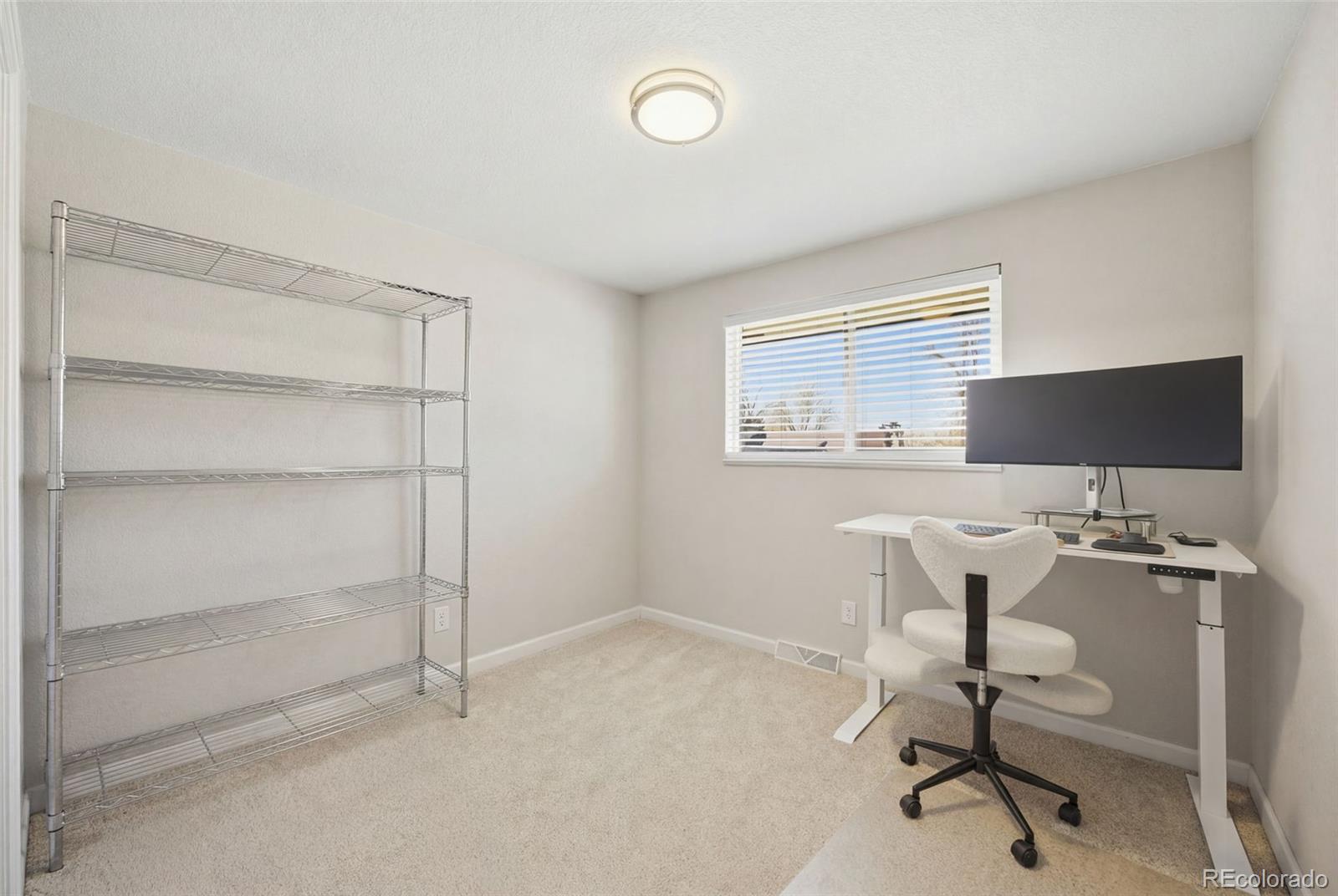 425 Starlight Road Thornton, CO 80260 - Photo 13 of 31