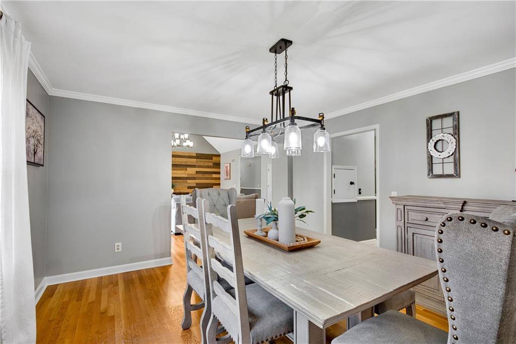 3291 Coachmans Way Roswell, GA 30075 - Photo 19 of 70