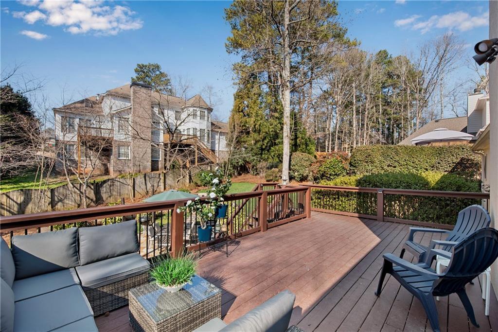 3291 Coachmans Way Roswell, GA 30075 - Photo 41 of 70