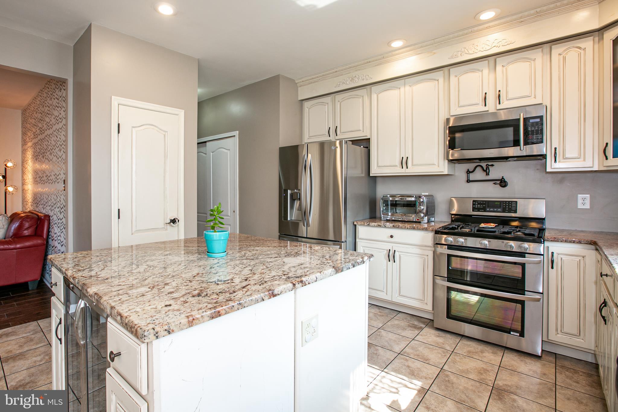 6 Cayuga Road Bordentown, NJ 08505 - Photo 13 of 32 Gallery Image 13