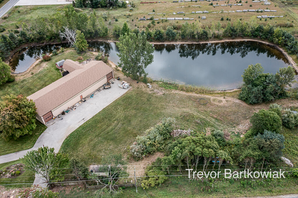 4211 South Brooks Road Muskegon, MI 49444 - Photo 6 of 70 4211Brooks28Lores