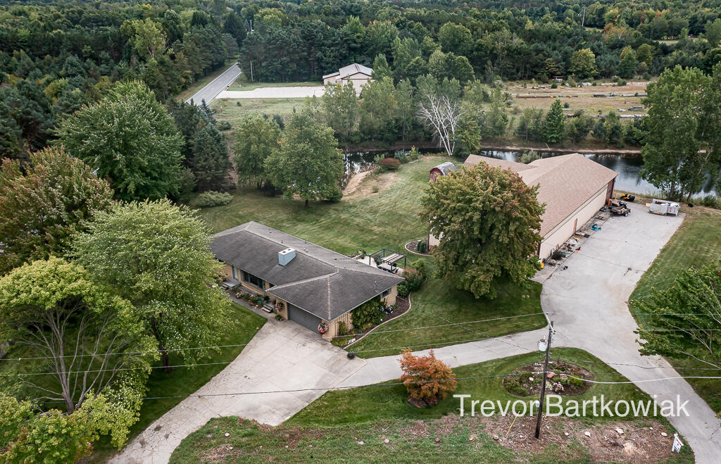 4211 South Brooks Road Muskegon, MI 49444 - Photo 62 of 70 4211Brooks17Lores