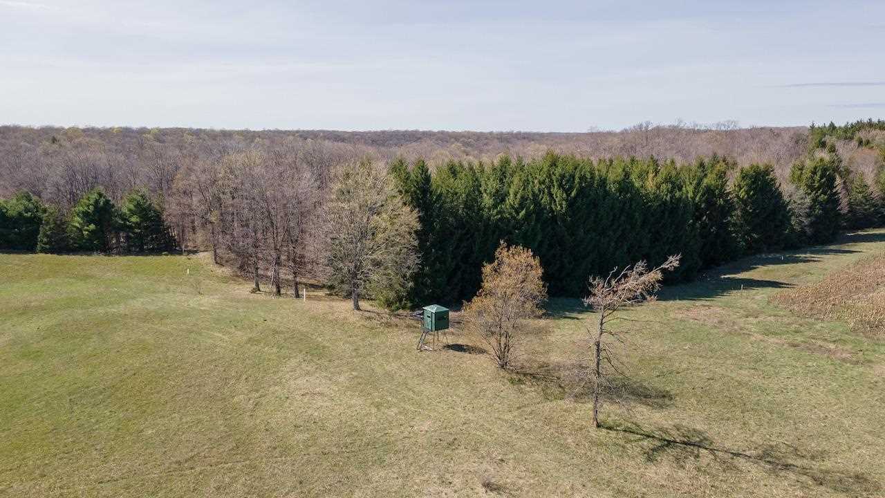 12426 South Maple City Road Maple City, MI 49664 - Photo 73 of 98 1889228-72.JPG