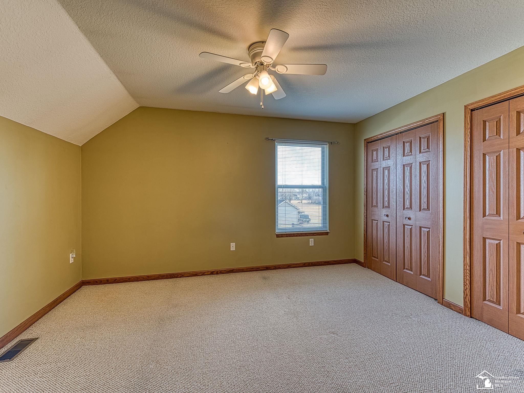13272 Lighthouse Road La Salle, MI 48145 - Photo 16 of 27 50134421-79c32ebb-36a7-41fe-84e7-749b0d0adbf3.JPG