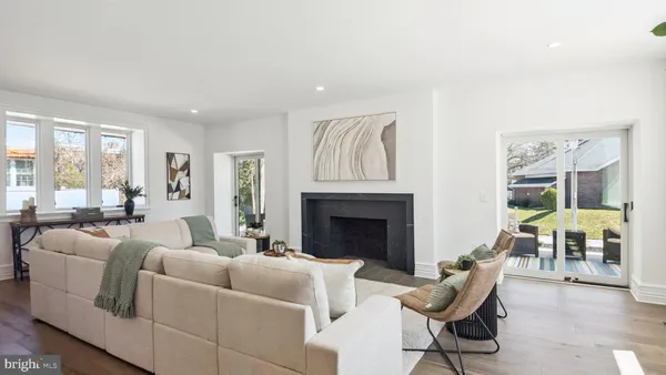 $1,545,000 | 615 East Mt Pleasant Avenue, Philadelphia, PA 19119