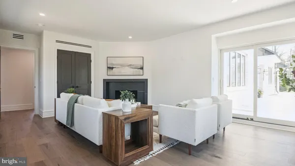 $1,545,000 | 615 East Mt Pleasant Avenue, Philadelphia, PA 19119