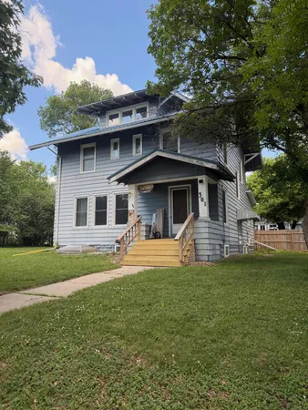 $169,900 | 301 Connecticut Avenue, Adrian, MN 56110