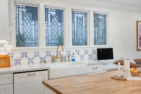 $1,875,000 | 917 East Mountain Street, Glendale, CA 91207