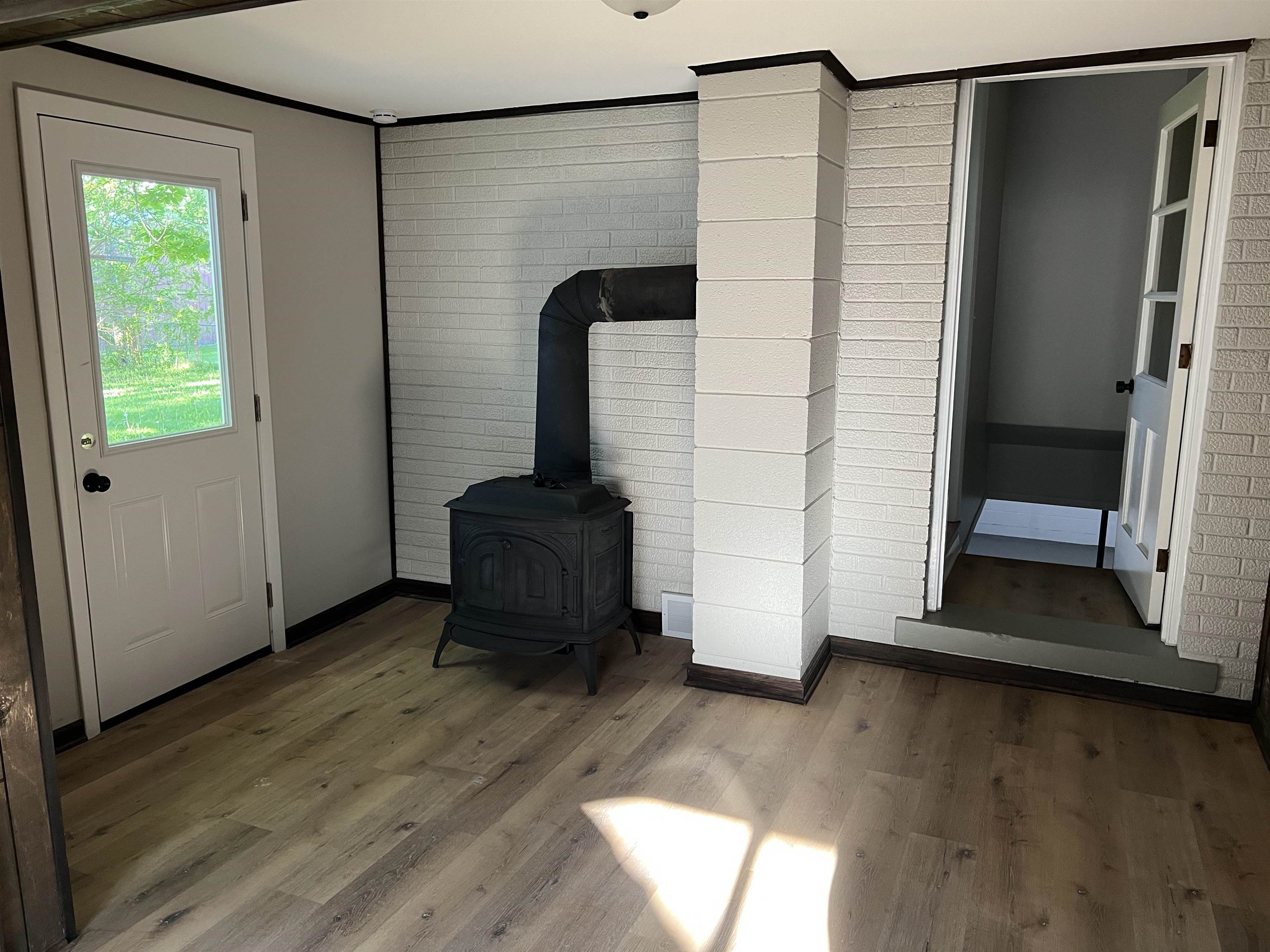 34288 Pratt Road Memphis, MI 48041 - Photo 19 of 42 50175332-d600a642-af7f-424c-a10b-9b00fa5d2483.JPG