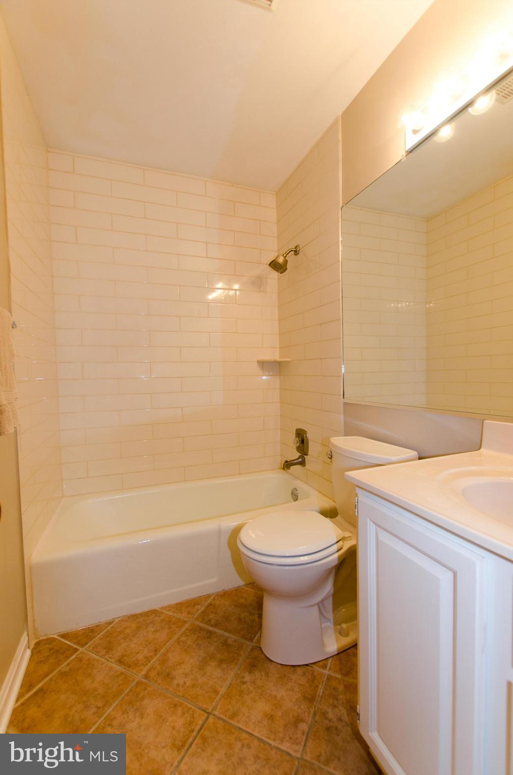 5455 Calvin Court Springfield, VA 22151 - Photo 13 of 29 Bath