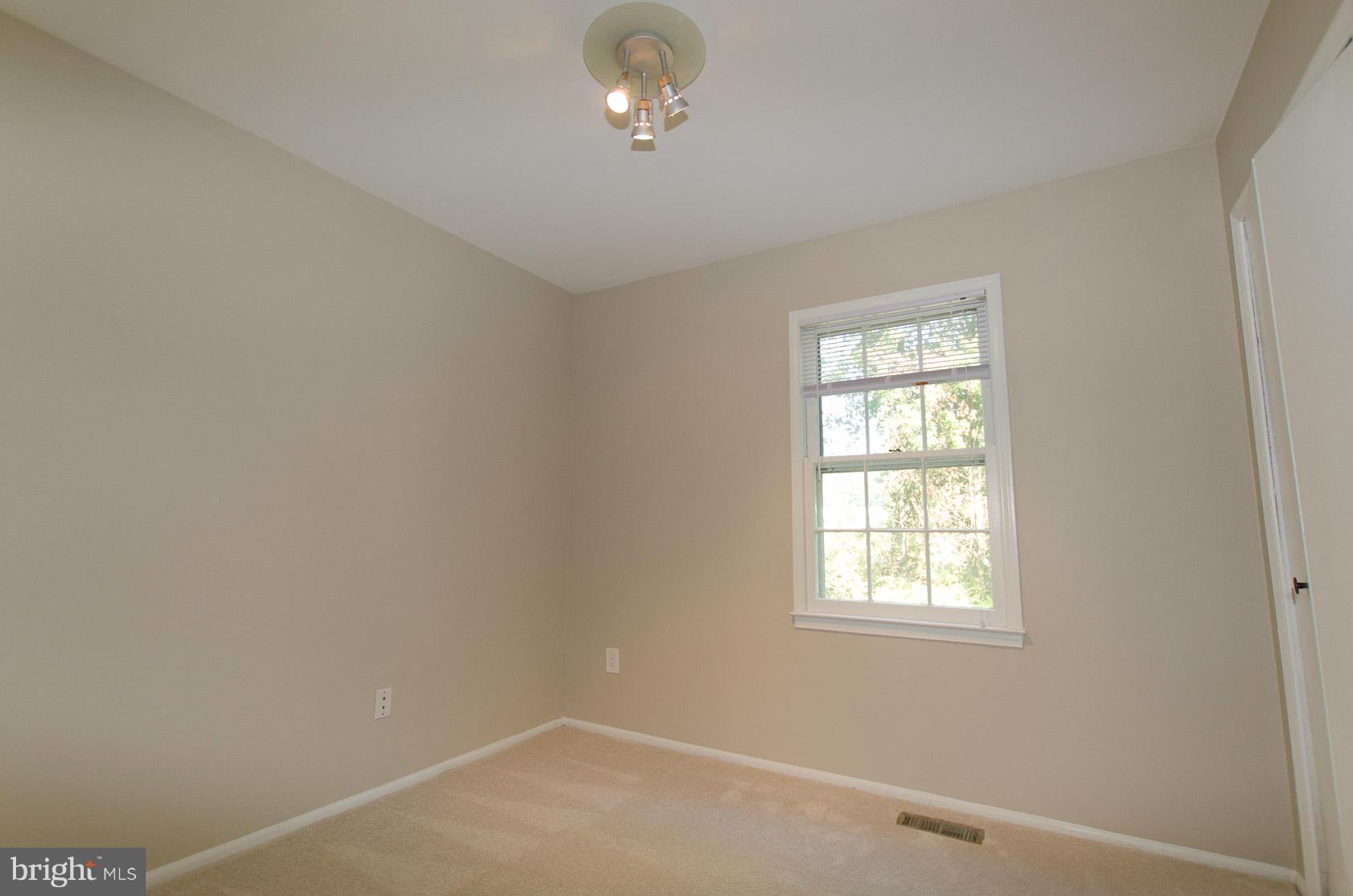 5455 Calvin Court Springfield, VA 22151 - Photo 18 of 29 Bedroom