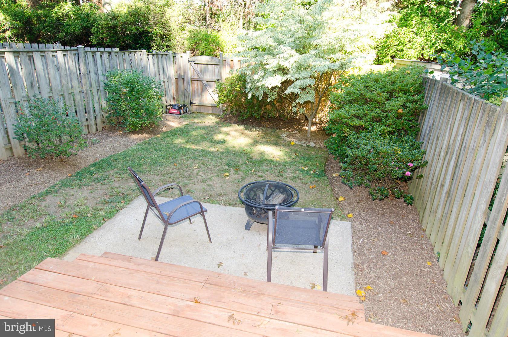 5455 Calvin Court Springfield, VA 22151 - Photo 28 of 29 Exterior (Rear)