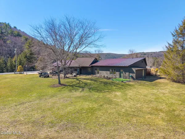 $850,000 | 580 Ecker Hollow Road, Schoharie, NY 12157